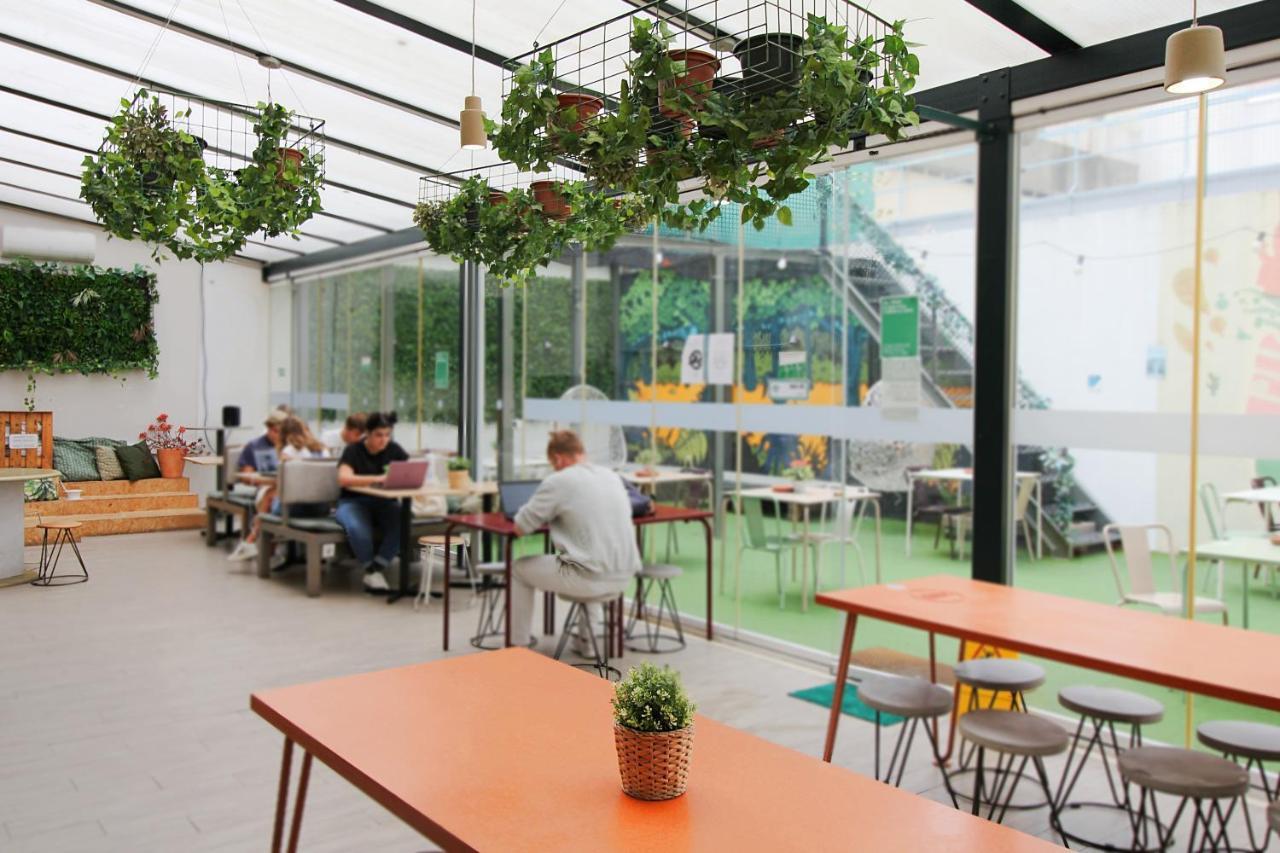 Wot Lisbon Patio Hostel Екстериор снимка