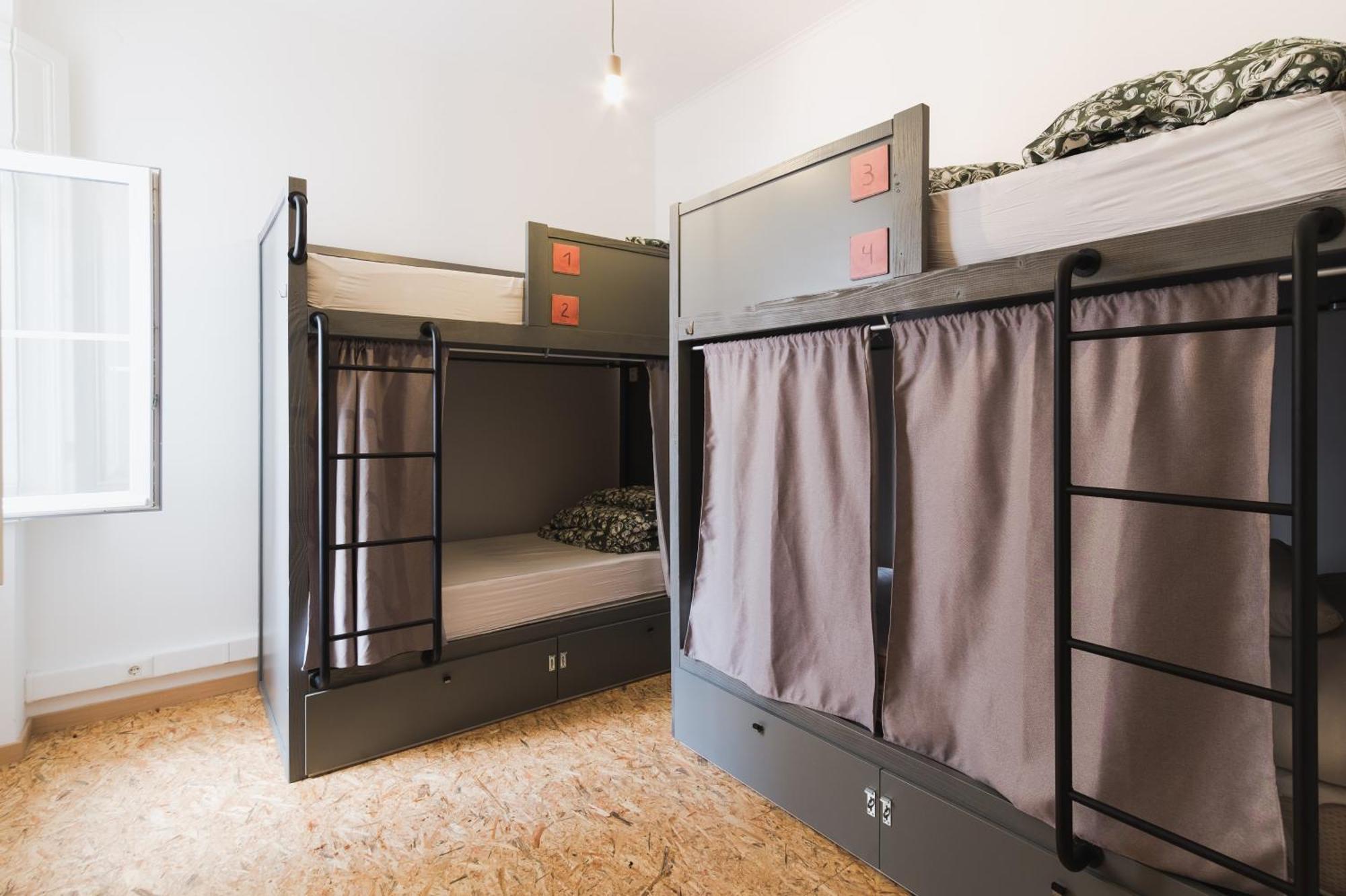 Wot Lisbon Patio Hostel Екстериор снимка