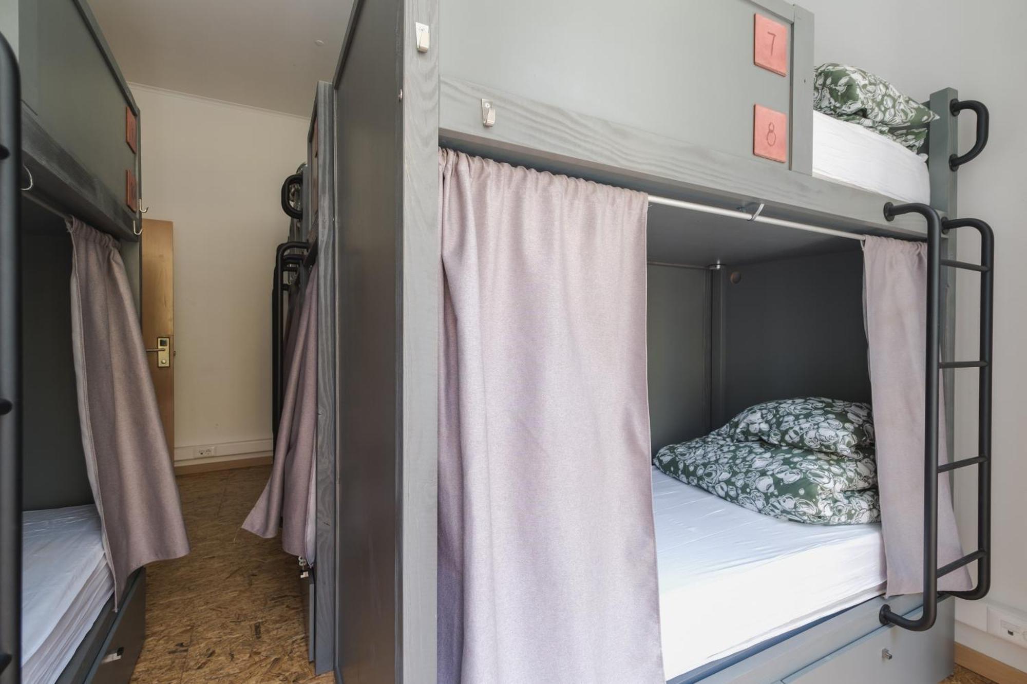 Wot Lisbon Patio Hostel Екстериор снимка