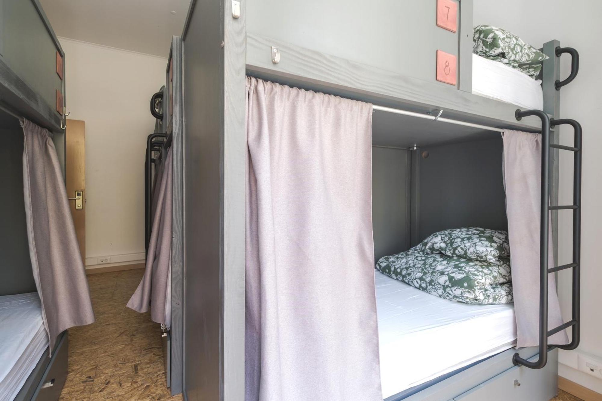 Wot Lisbon Patio Hostel Екстериор снимка