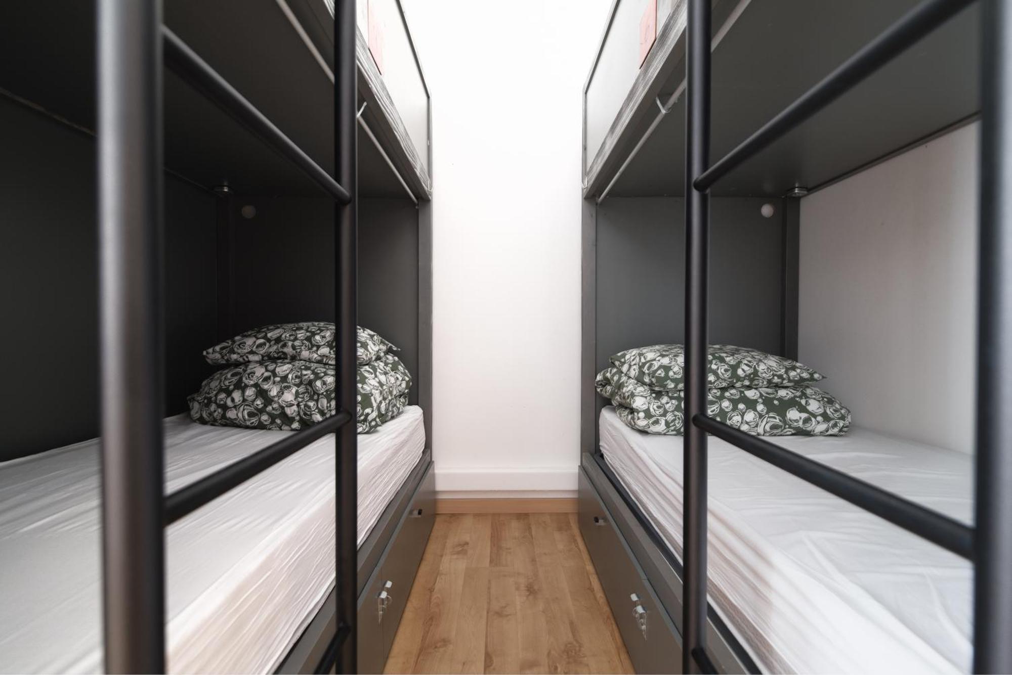 Wot Lisbon Patio Hostel Екстериор снимка