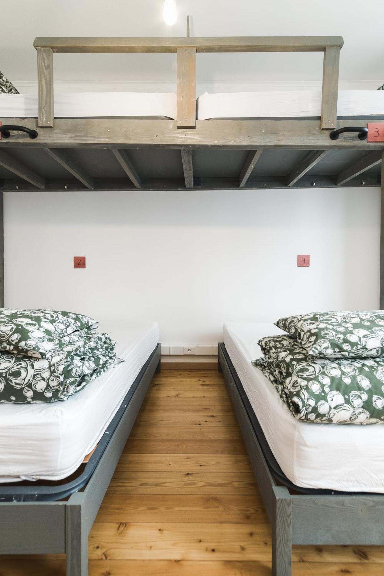 Wot Lisbon Patio Hostel Екстериор снимка