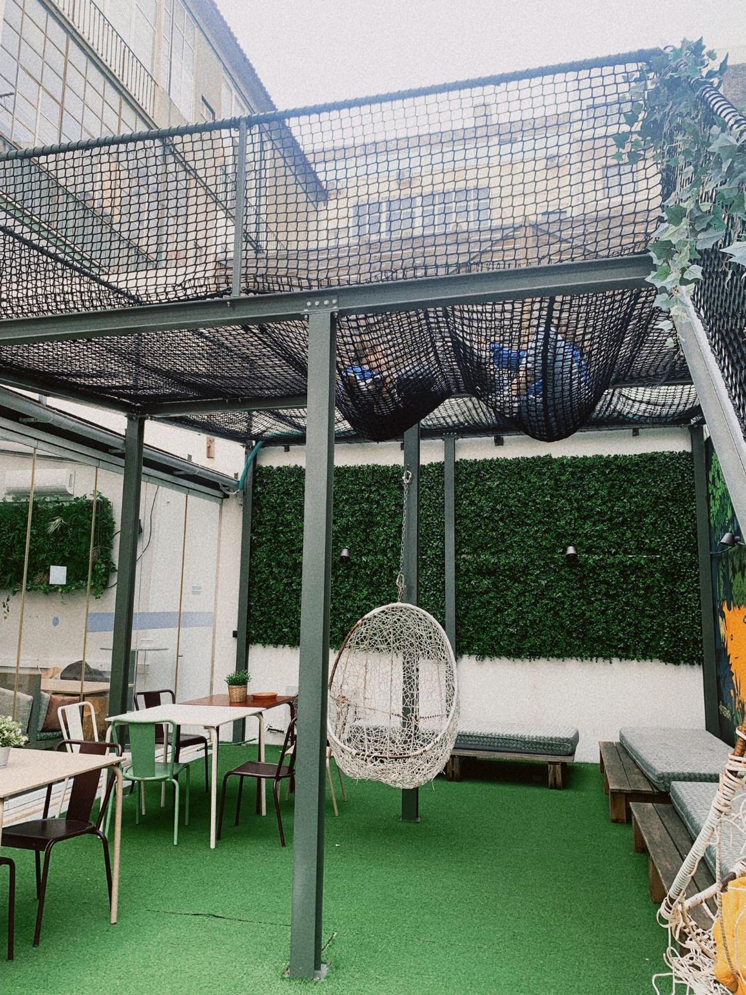 Wot Lisbon Patio Hostel Екстериор снимка